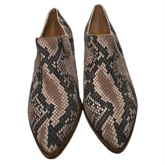 Lucky Brand | Women’s black/tan leather snakeskin pattern Tabea ankle booties, 8 - Picture 3 of 14